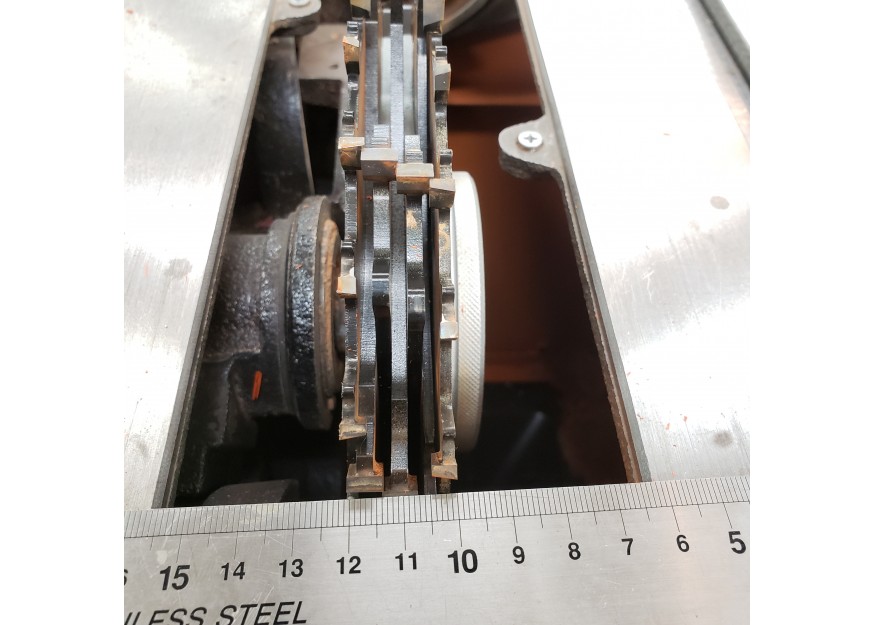 Full stack of dado blades